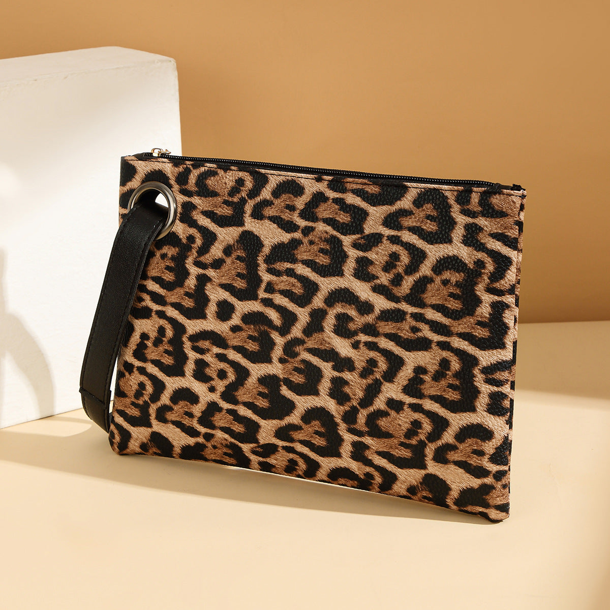 Minimalist And Stylish Clutch