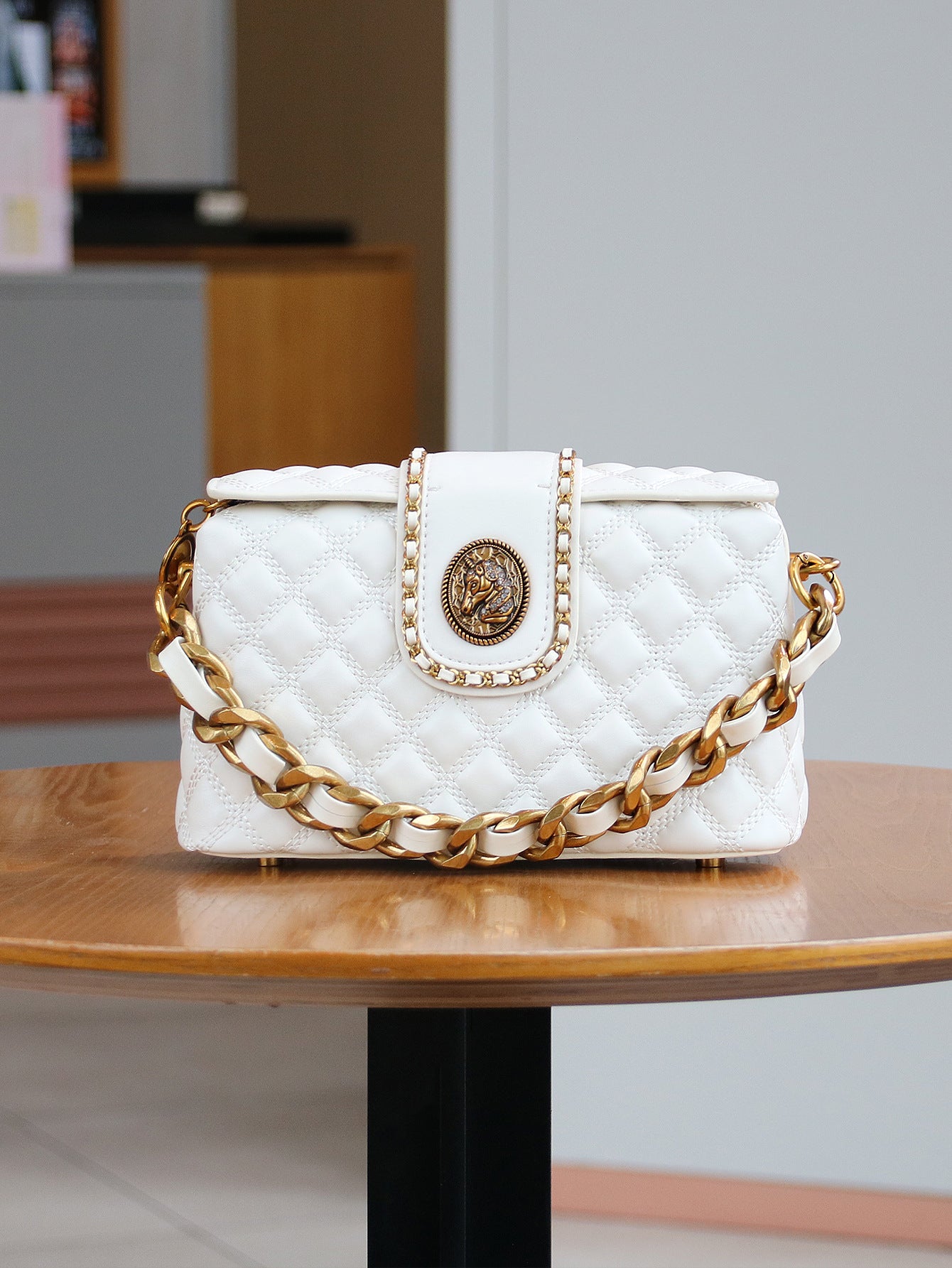 Stylish Solid colour High-end Diamond quilted Crossbody Bag
