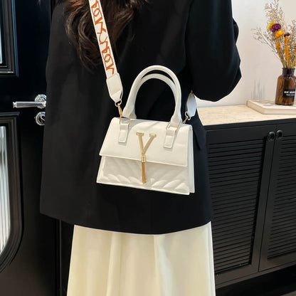 Solid-Colour Tassel Crossbody Bag