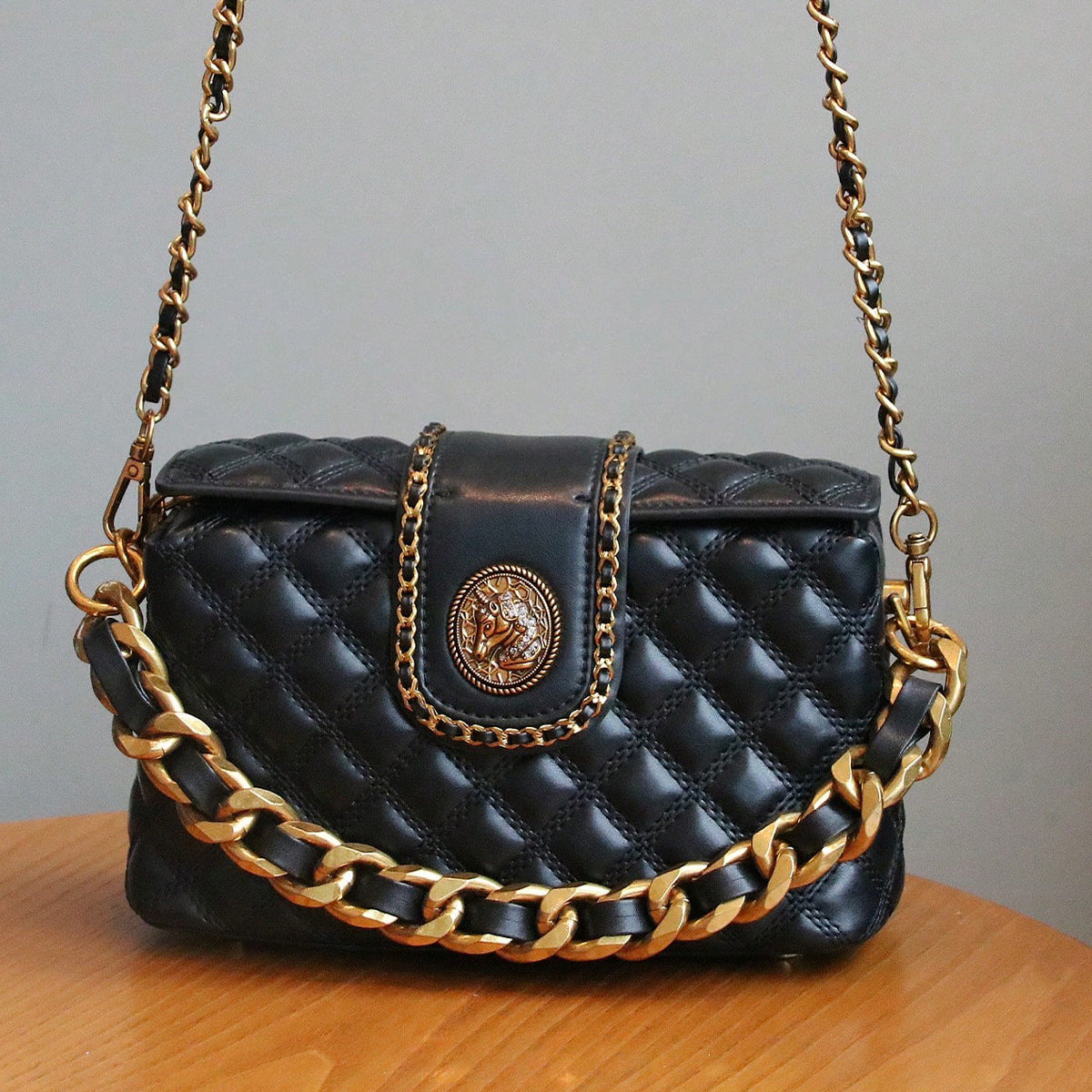 Stylish Solid colour High-end Diamond quilted Crossbody Bag