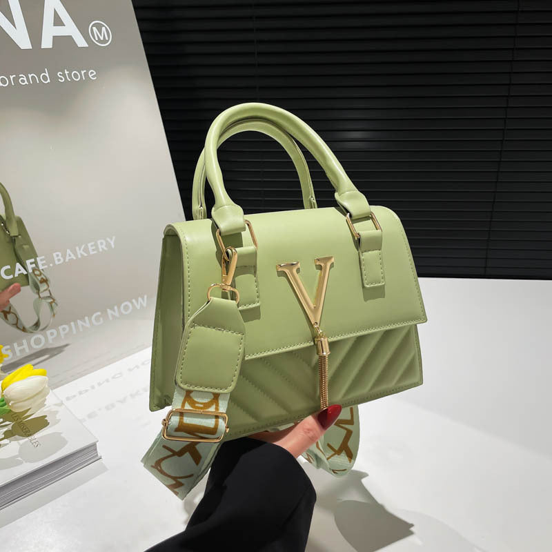 Solid-Colour Tassel Crossbody Bag
