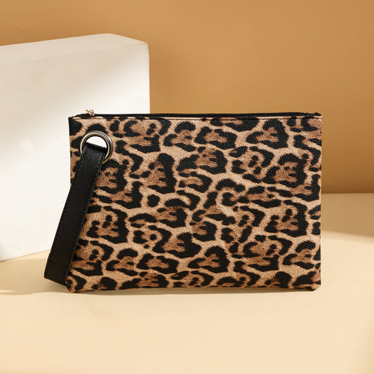 Minimalist And Stylish Clutch