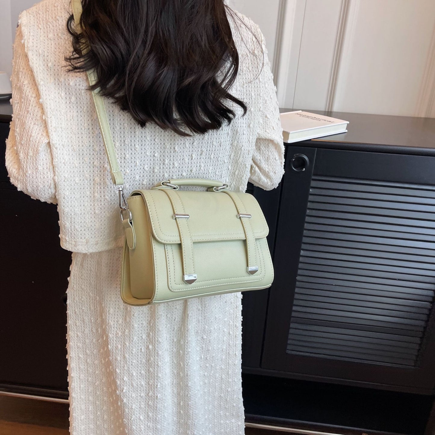 Stylish Minimalist Versatile Crossbody Bag