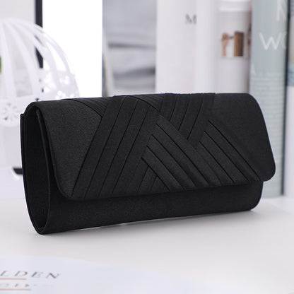 Elegant Striped Bag With Chain Shoulder Strap