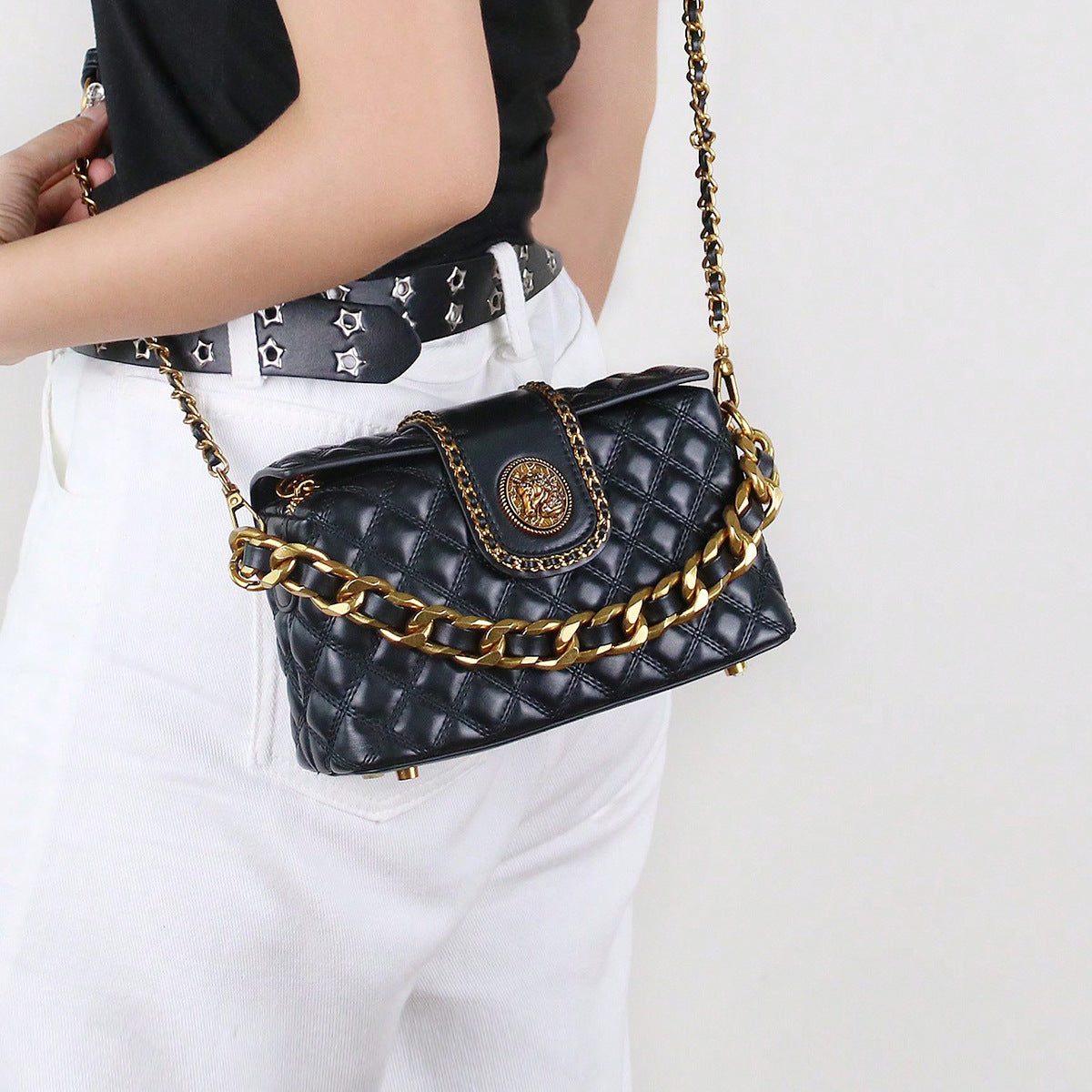 Stylish Solid colour High-end Diamond quilted Crossbody Bag