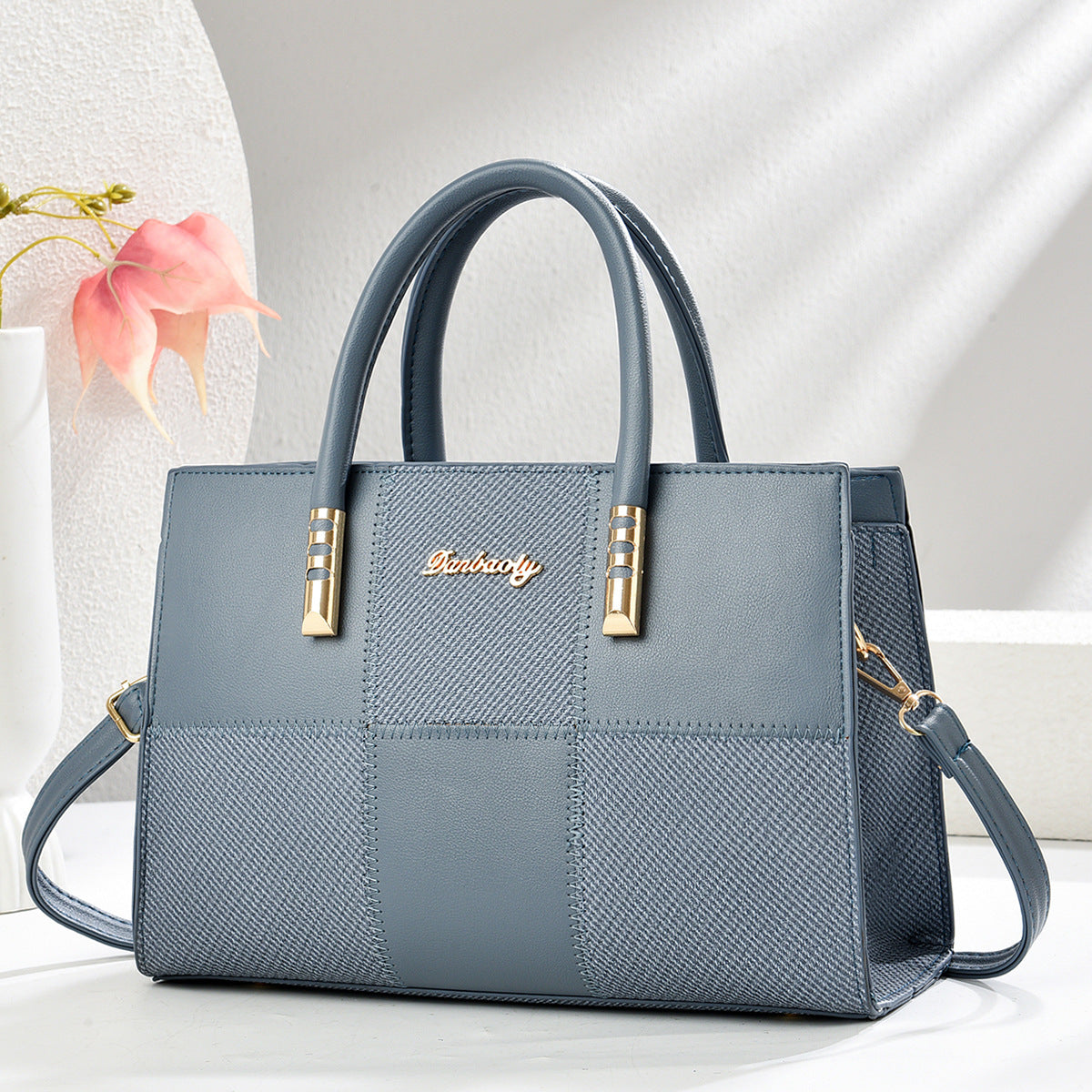Stylish Tote Bag With A Bold Colour-block Patchwork Design