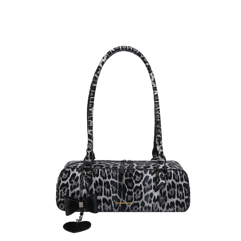 A High-end Tote Bag With A Uniquely Distinctive Design