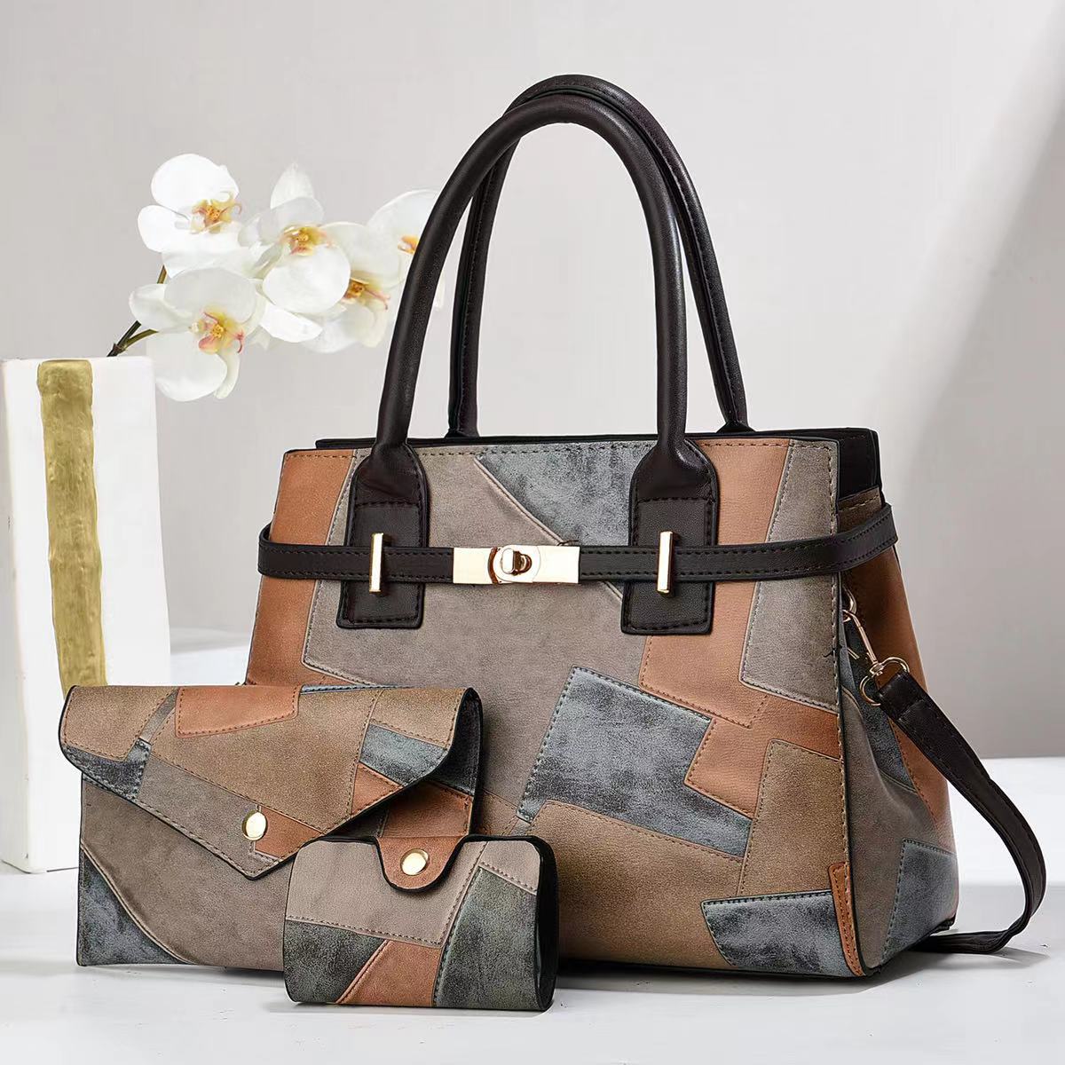 Large-capacity Crossbody Shoulder Bag